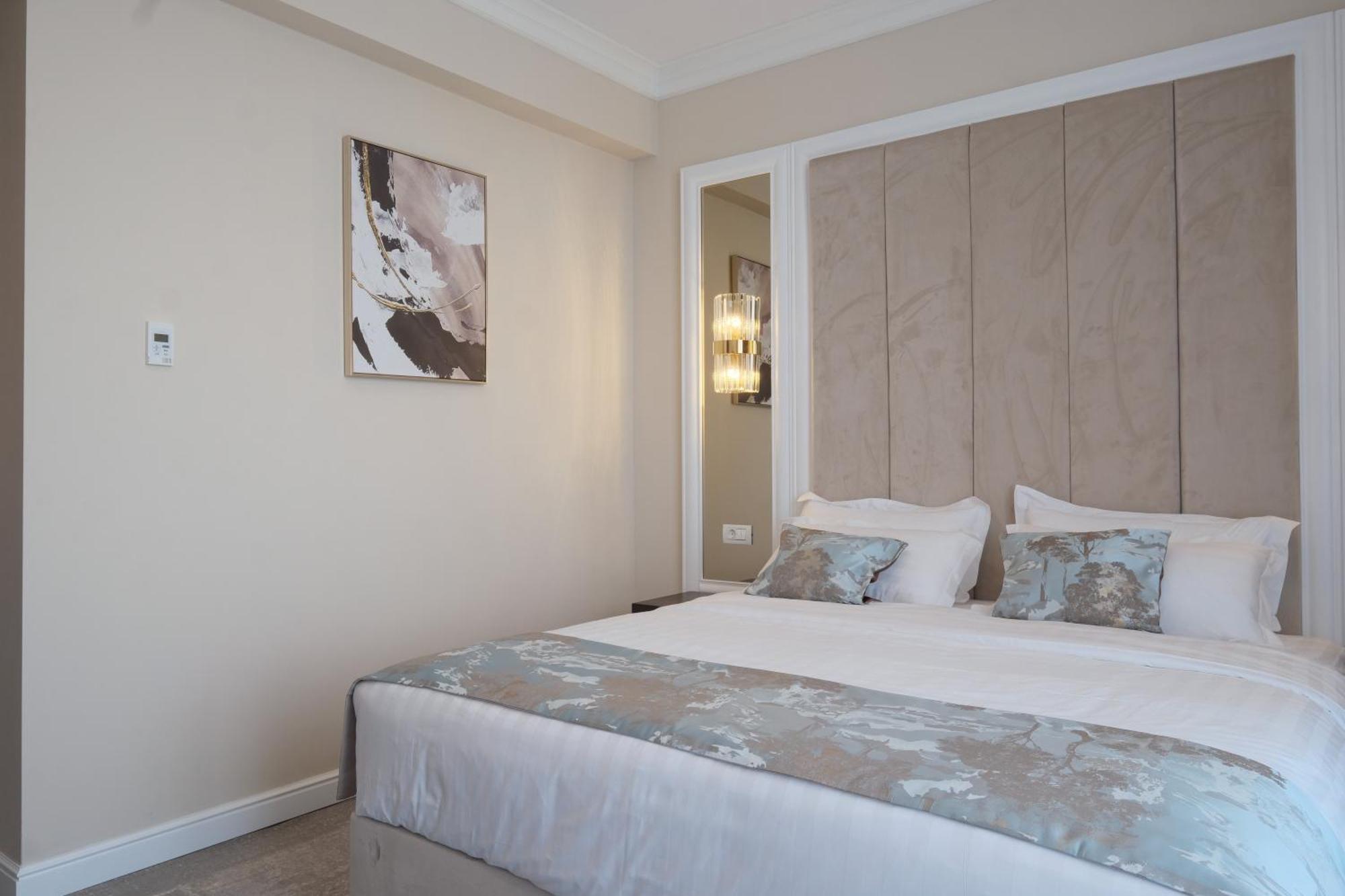 Panoramic Mamaia Hotel Exterior photo